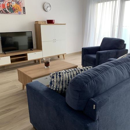 Vela Luxury Sea View Apartments - Marina Surf Navodari Exterior photo