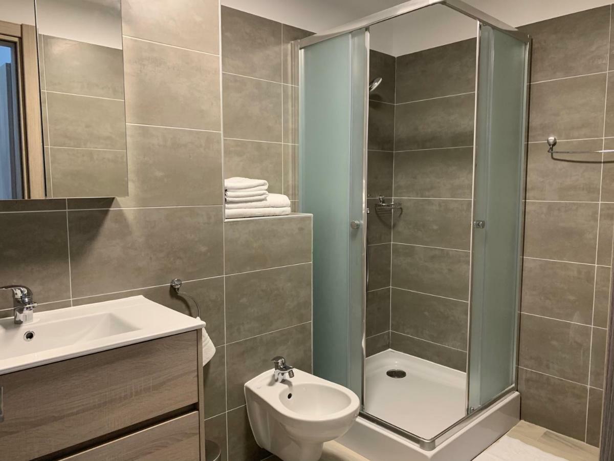 Vela Luxury Sea View Apartments - Marina Surf Navodari Exterior photo